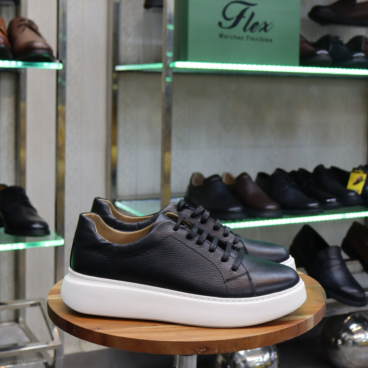 Basket En Cuir Noir - Lara