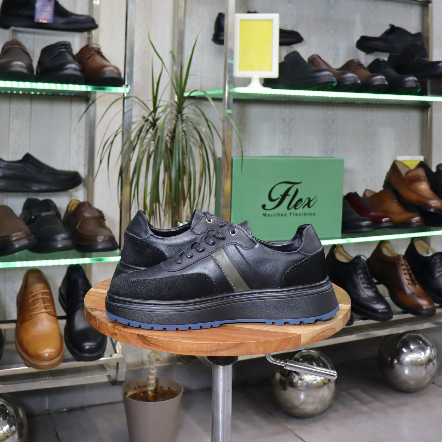Basket En Cuir Noir N - Azghar