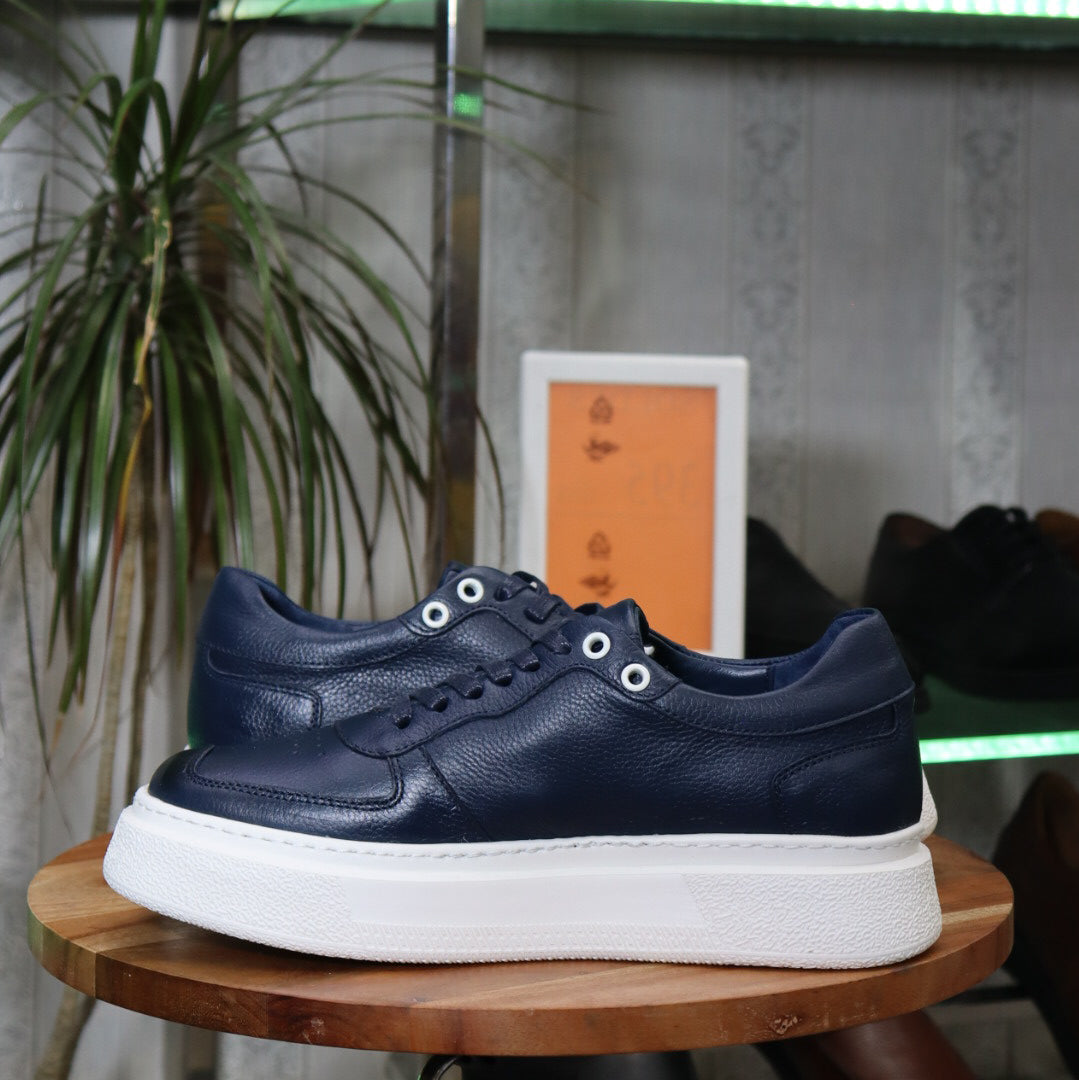 Basket_En_Cuir_Bleu_-_-Pour_Homme