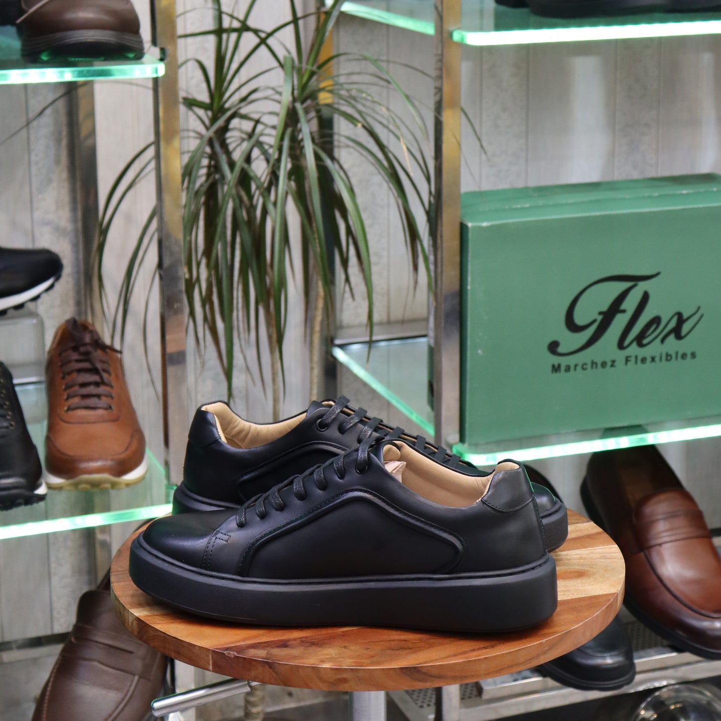 Basket Leta en Cuir Noir