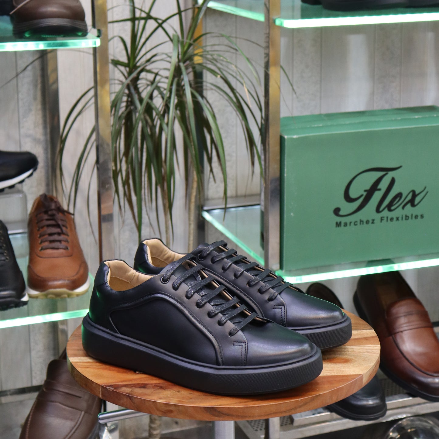 Basket Leta en Cuir Noir