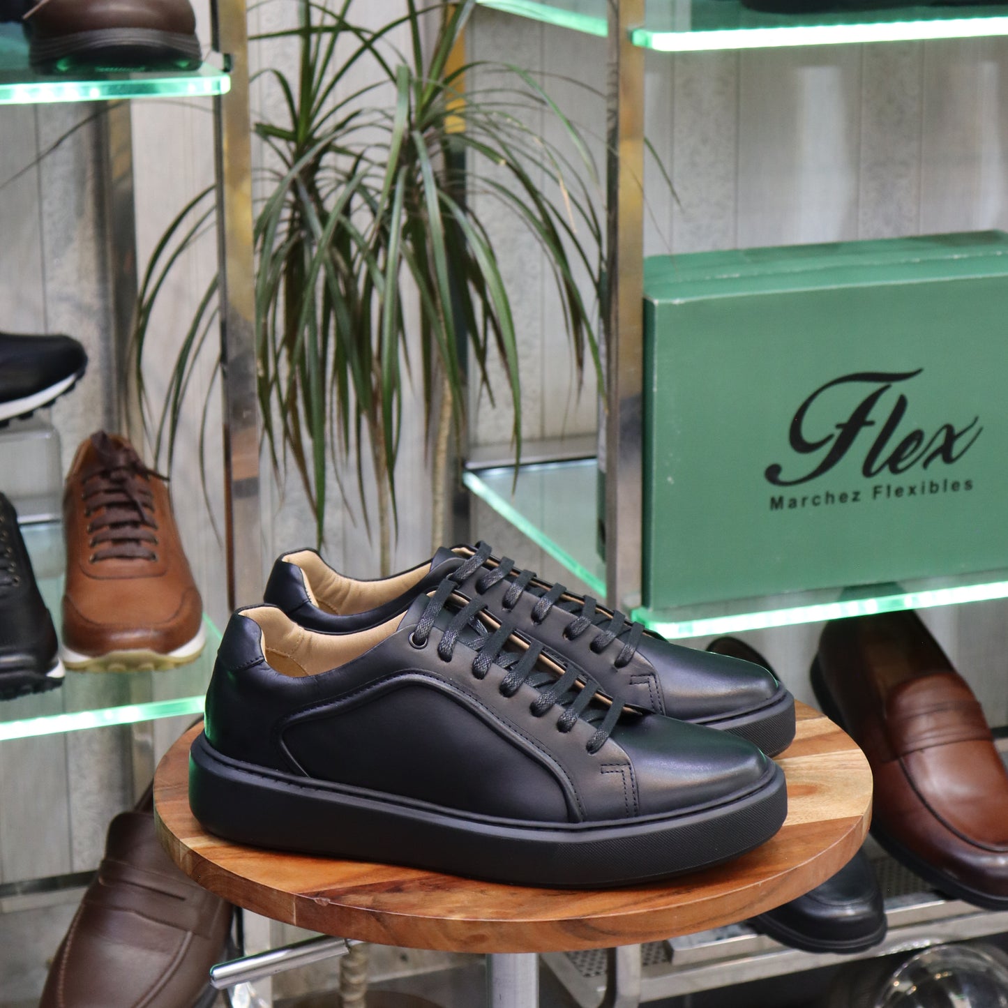 Basket Leta en Cuir Noir