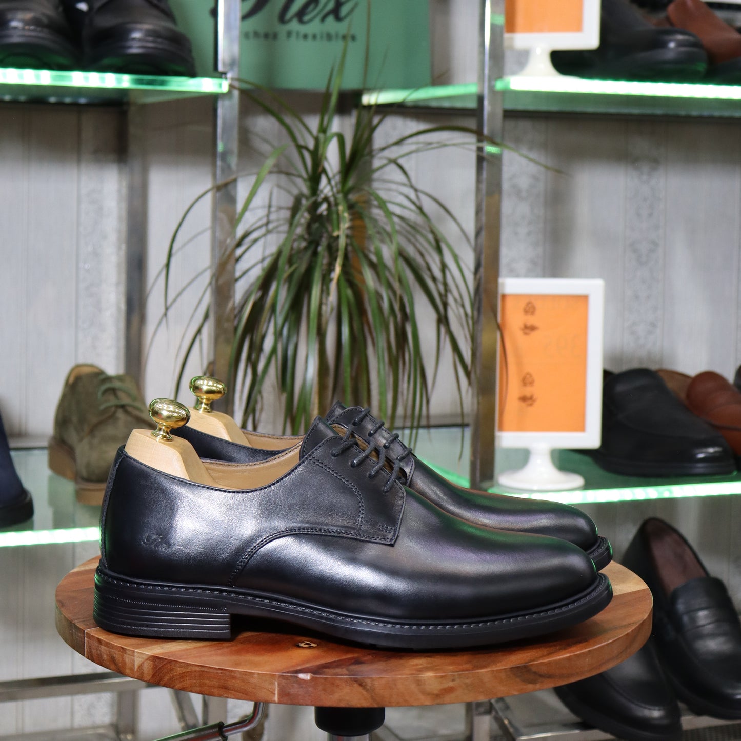 Chaussure Derby homme en cuir naturel marron - Flexshoes, confort et style marocain