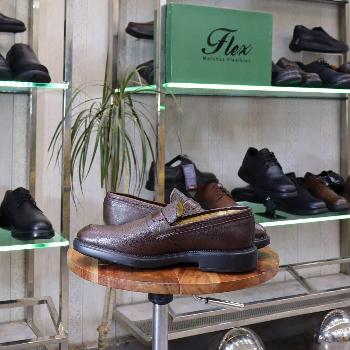 Chaussures Hommes Classiques En Cuir Marron - Smoura