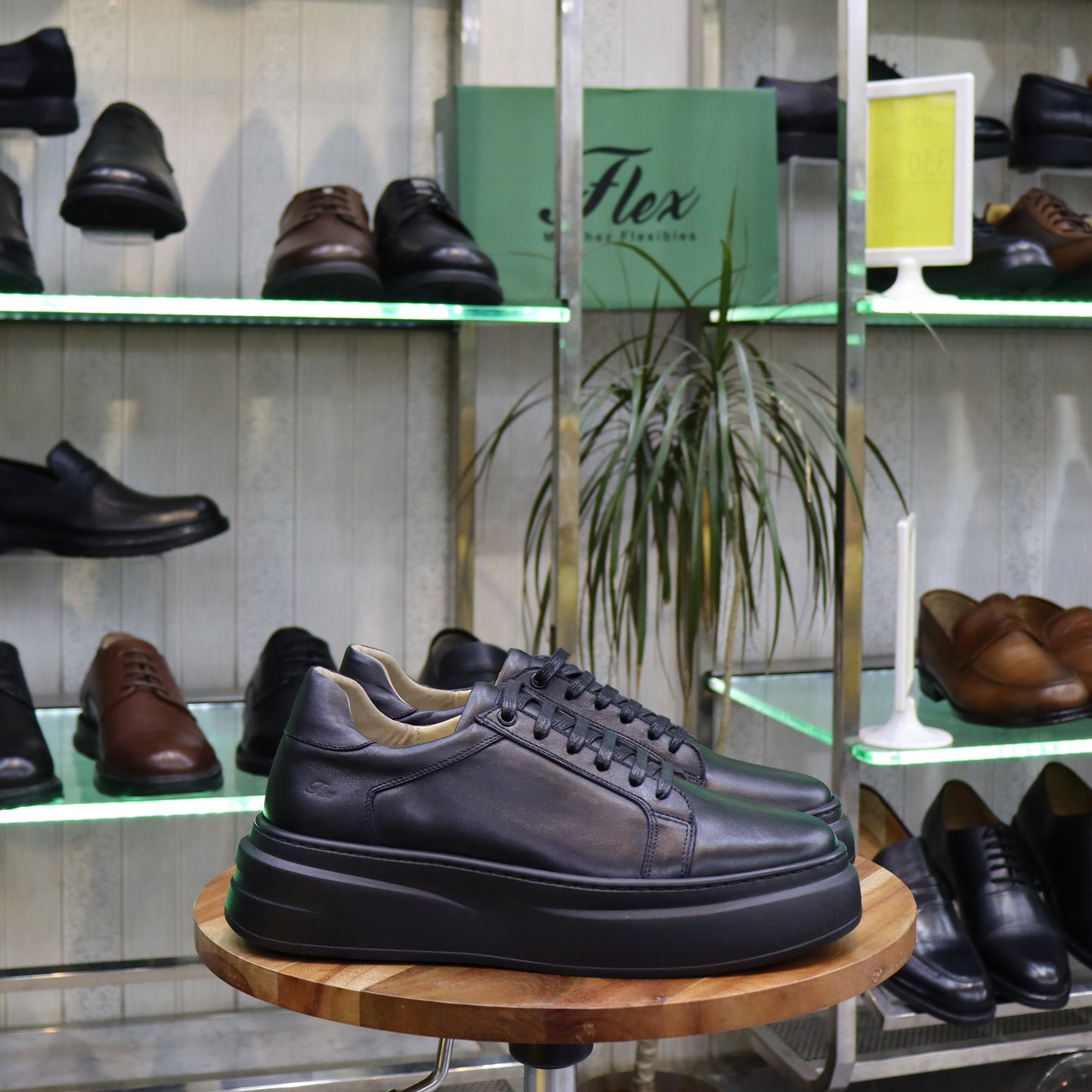 Basket en Cuir Noir 1 - Bart