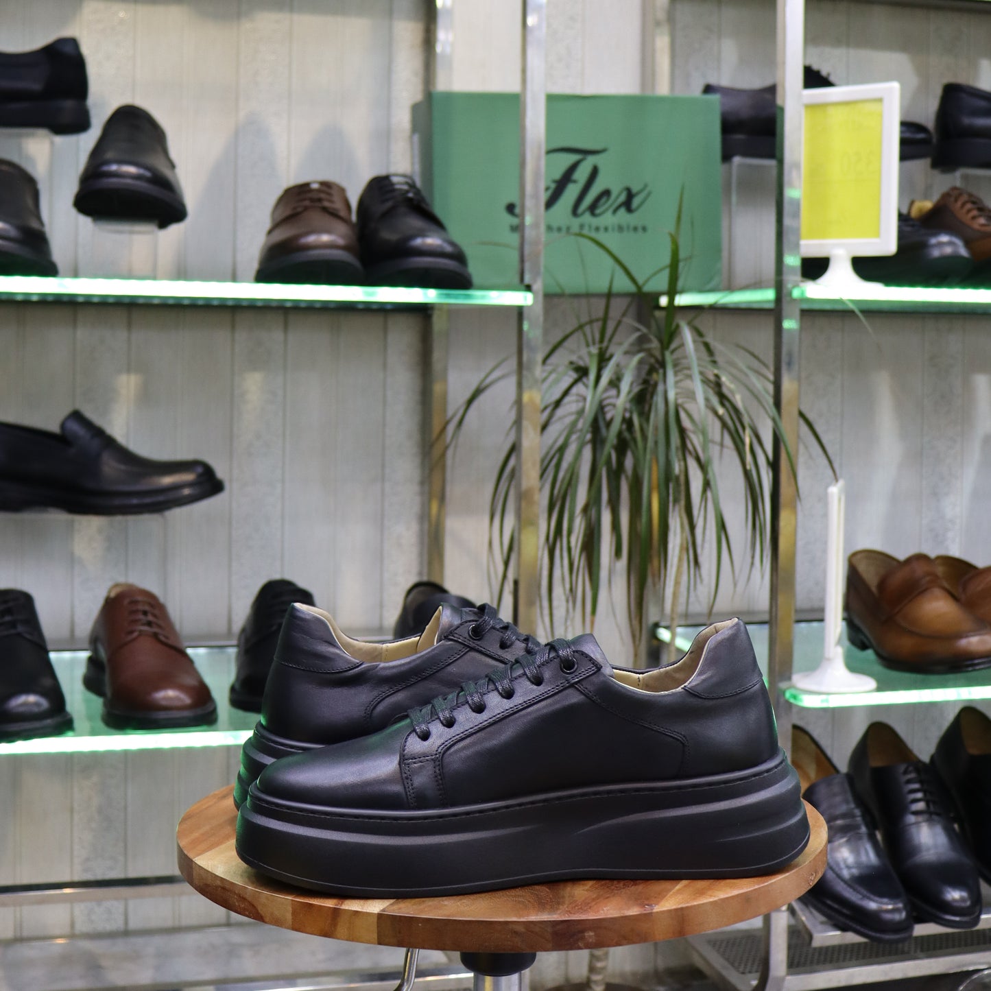 Basket en Cuir Noir 1 - Bart