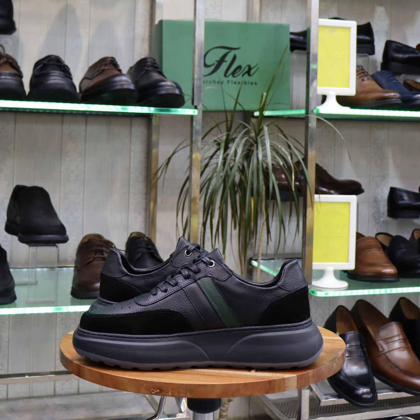 Basket En Cuir Noir - Azghar