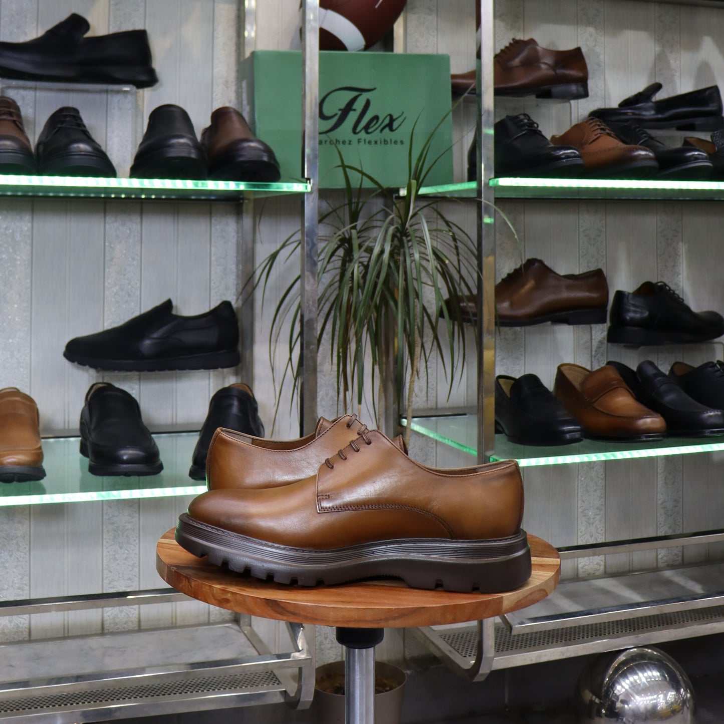 Chaussures Derby Homme En Cuir Tabac – Semelle EVA FlexShoes - Peter