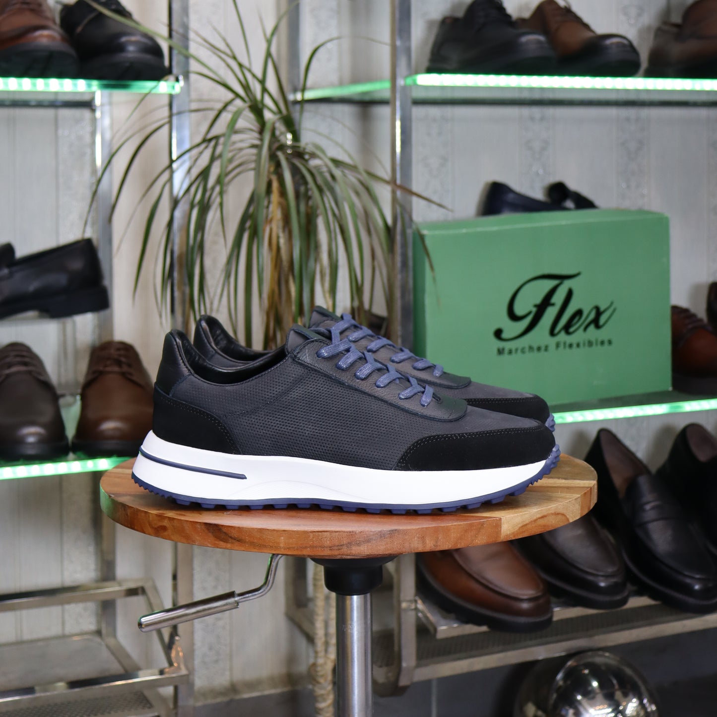 Basket En Cuir Noir - Tamesna