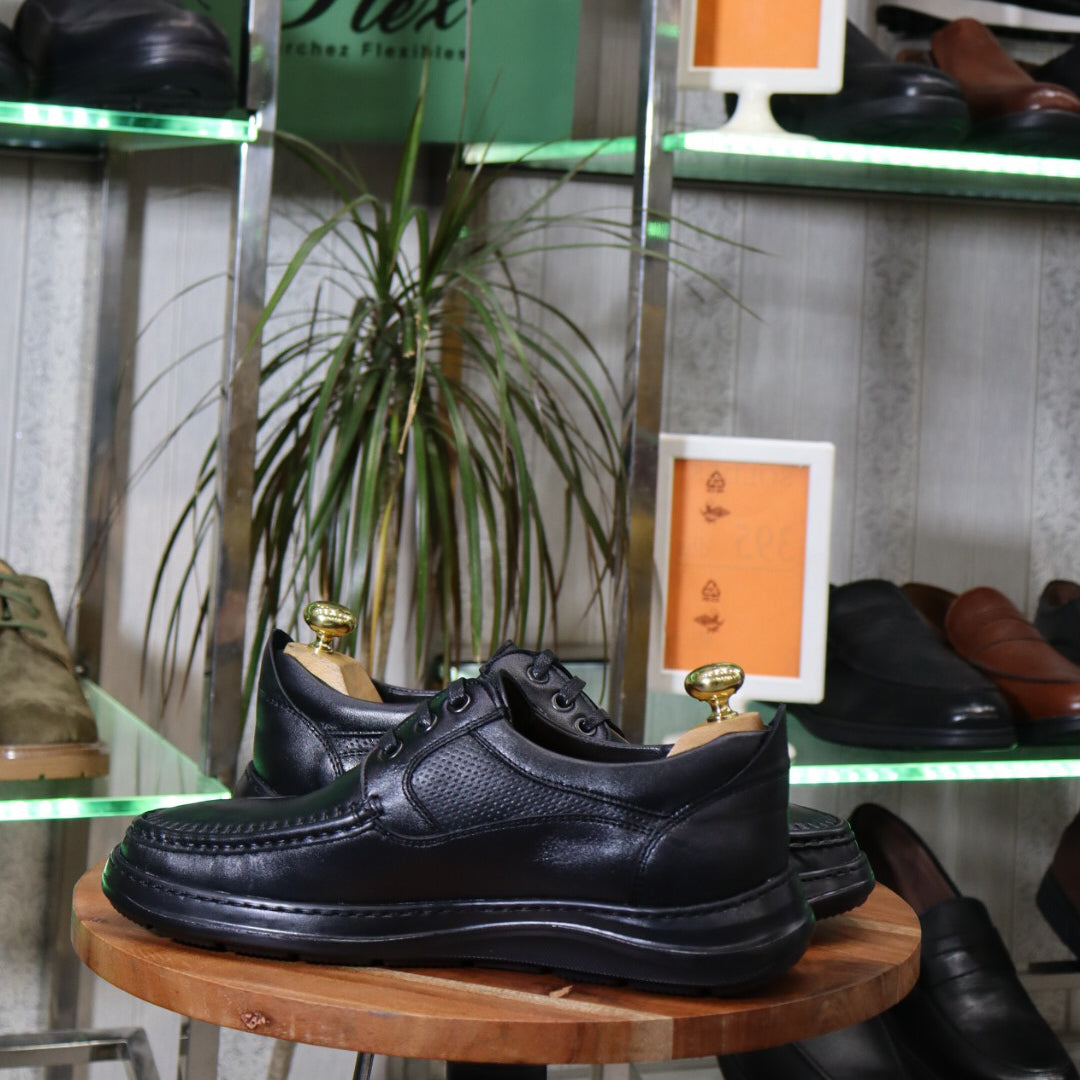 Mocassin En Cuir homme en cuir naturel - Flexshoes, confort et style marocain
