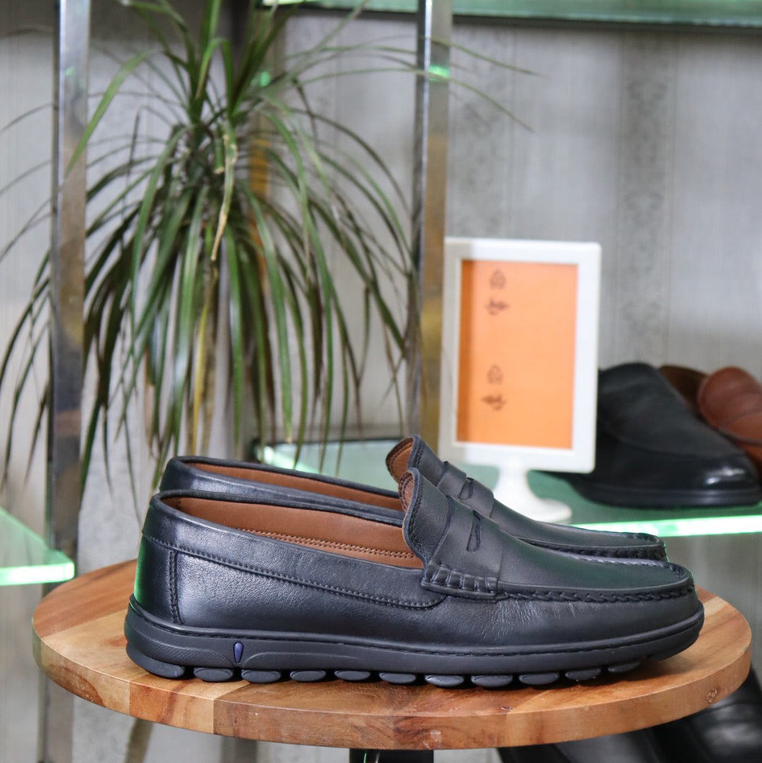 Mocassin En Cuir homme en cuir naturel - Flexshoes, confort et style marocain
Mocassin En Cuir homme en cuir véritable - Flexshoes Maroc, qualité premium