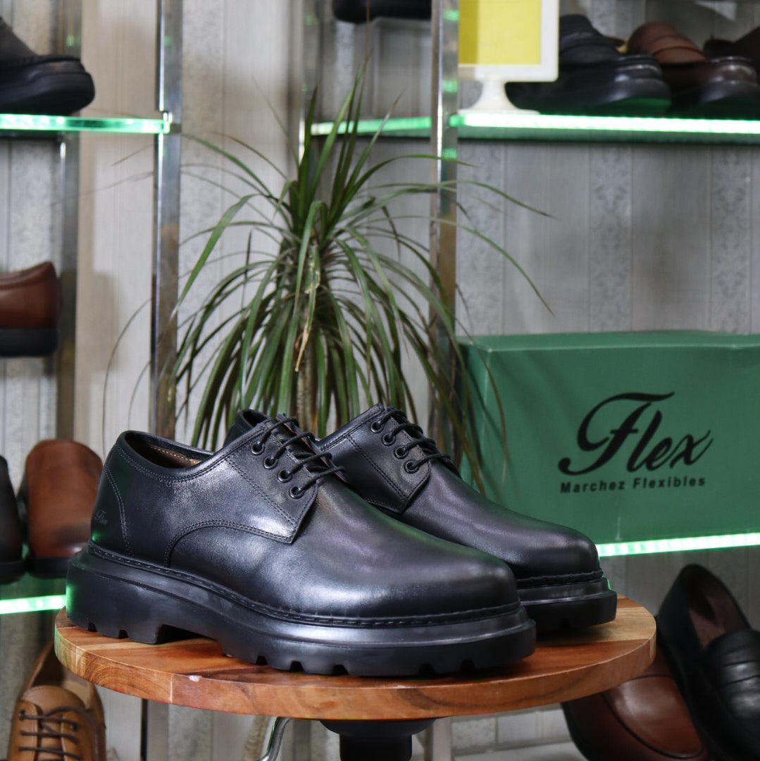 Mocassin Noir En Cuir Aristide