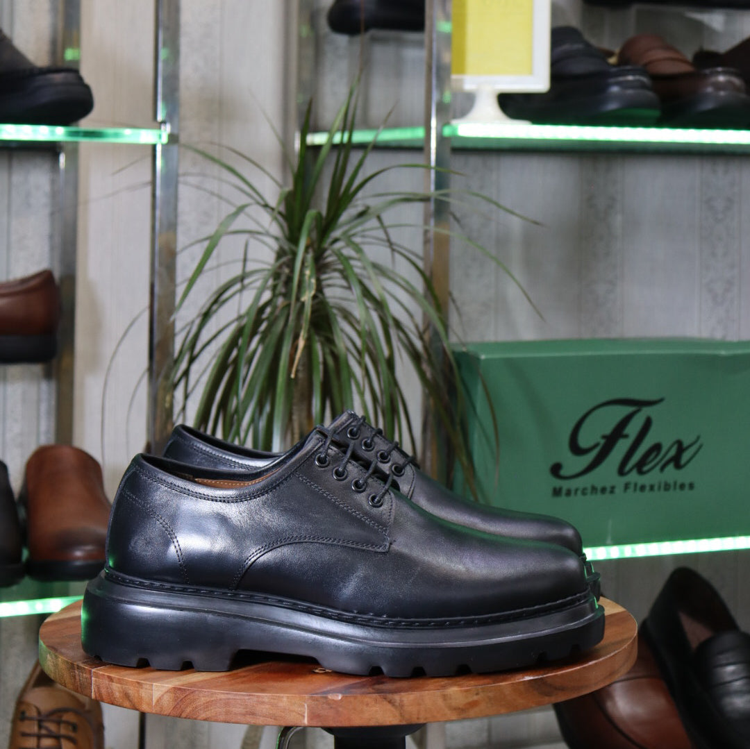 Mocassin Noir En Cuir Aristide