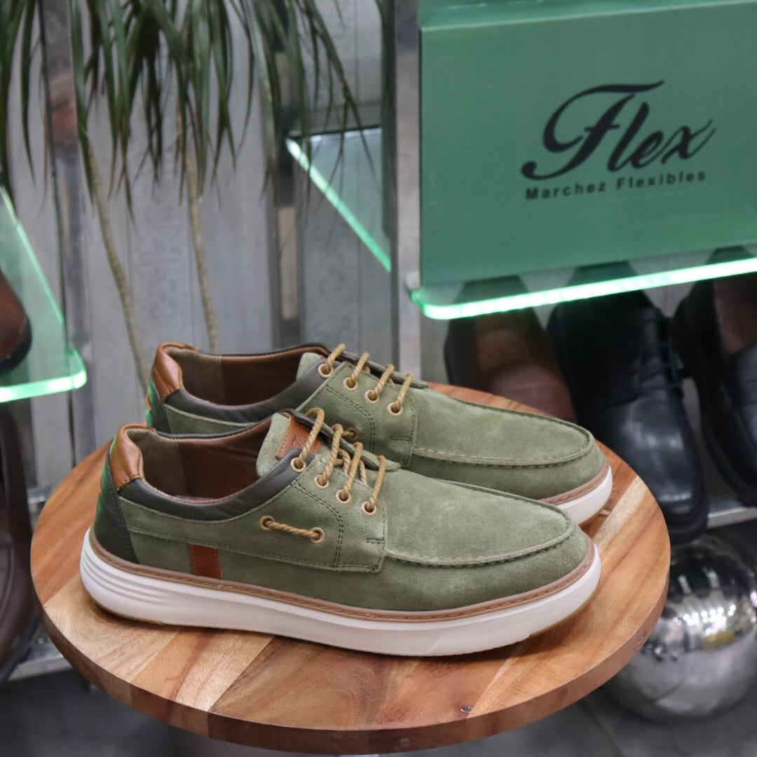 Mocassin en Cuir Vert Nubuck Sesame