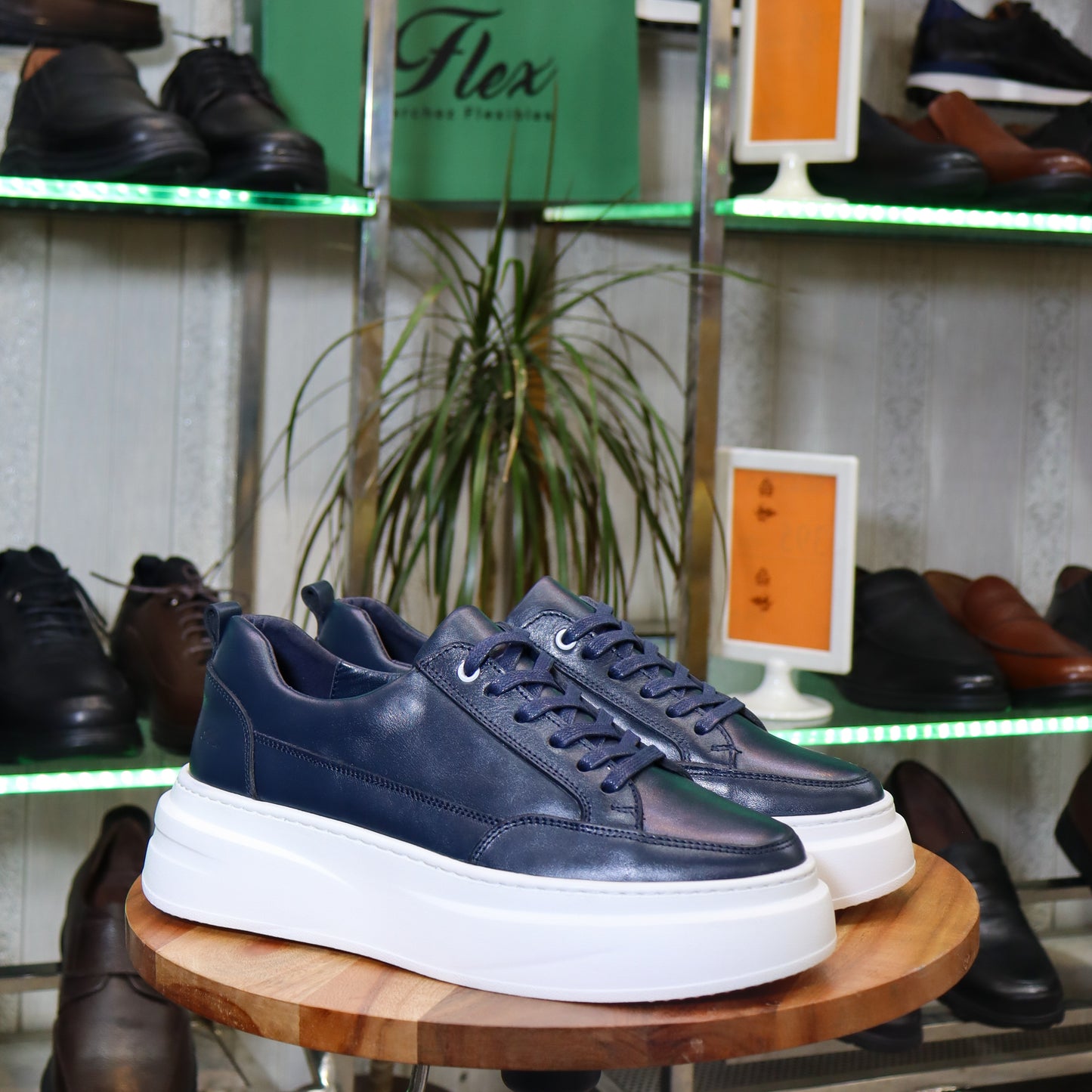 basket en cuir bleu maroc