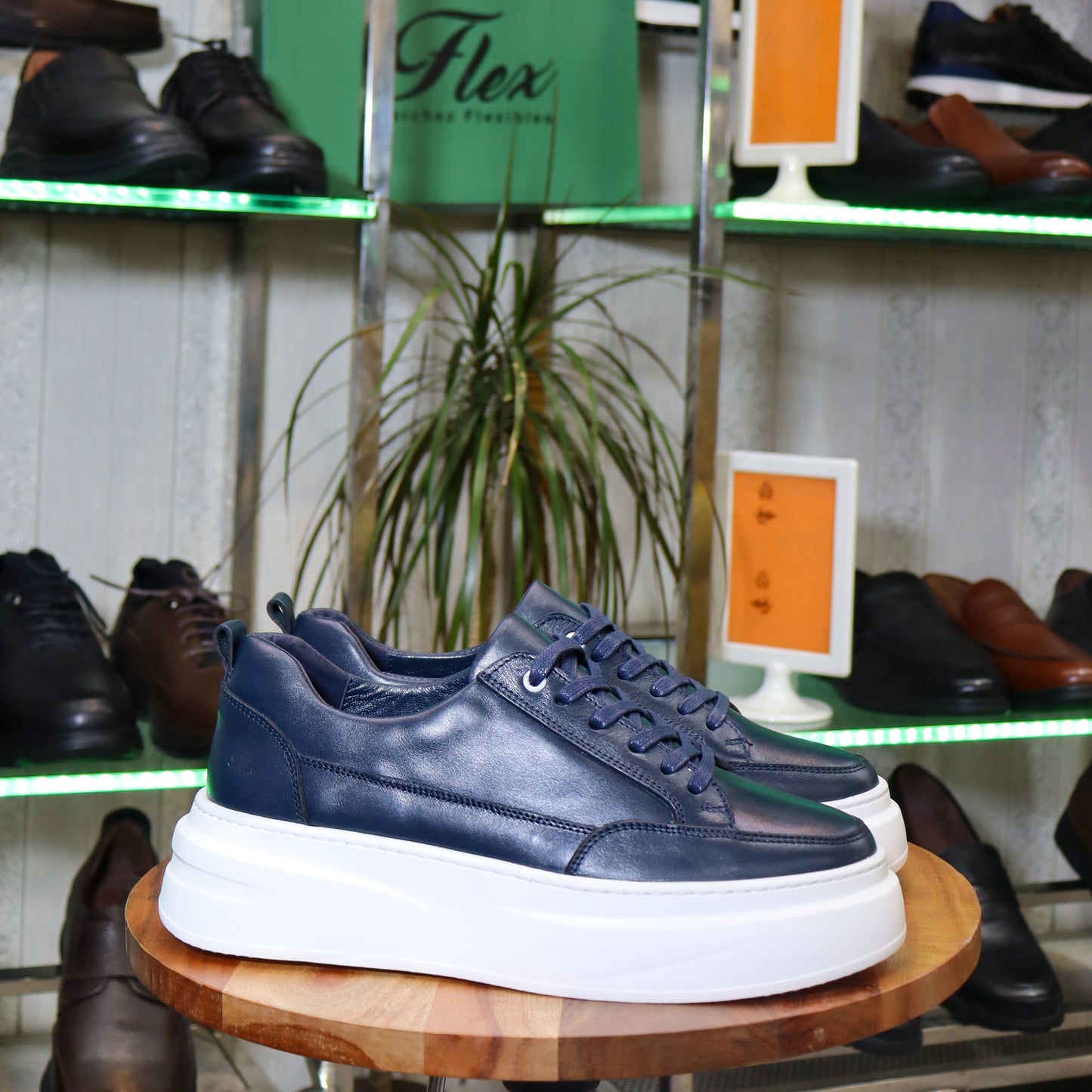 basket en cuir bleu maroc