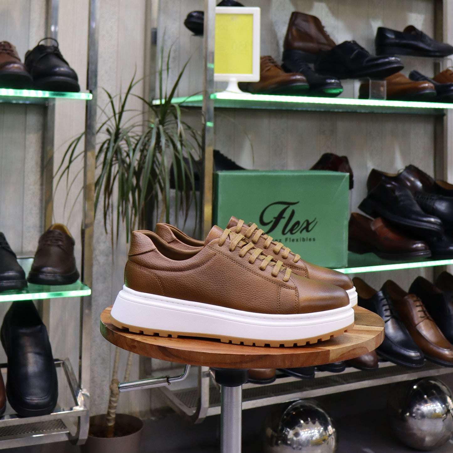 Basket  En Cuir Tabac -Zeggane