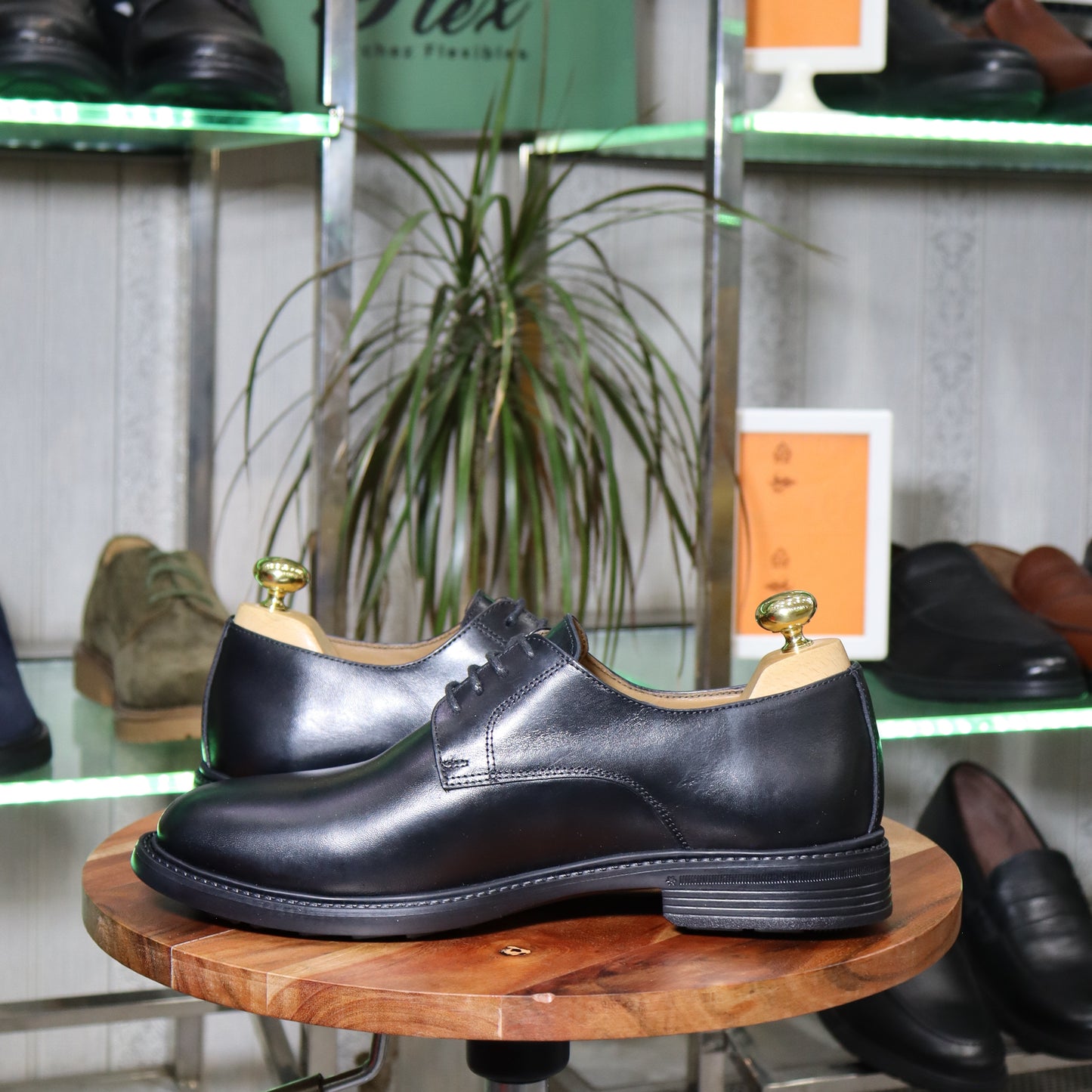 Chaussure Derby homme en cuir naturel marron - Flexshoes, confort et style marocain