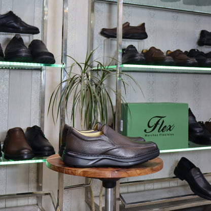 Mocassin marron en cuir grainé pour homme, sans lacets - Flexshoes