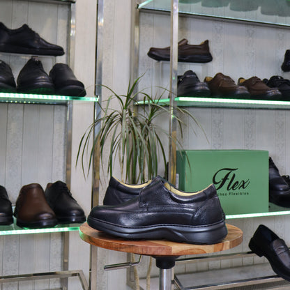 Chaussure confort noire à scratch en cuir pour homme - Flexshoes