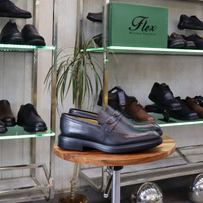Mocassin penny loafer noir en cuir pour homme - Flexshoes