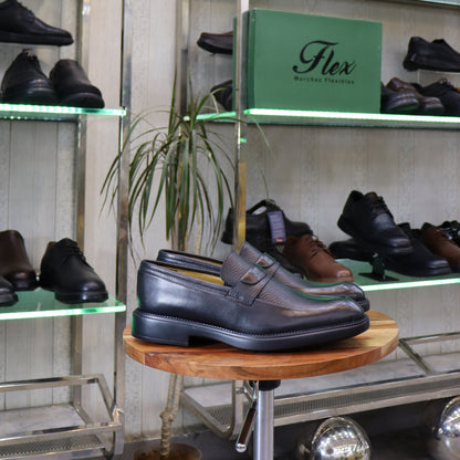 Mocassin penny loafer noir en cuir pour homme - Flexshoes