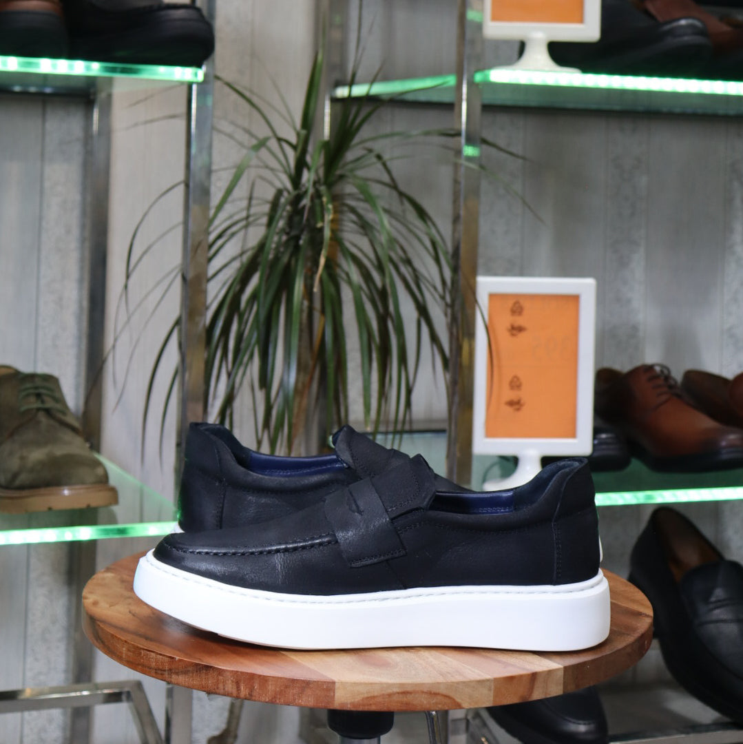 Mocassin En Cuir Noir - Decontractes