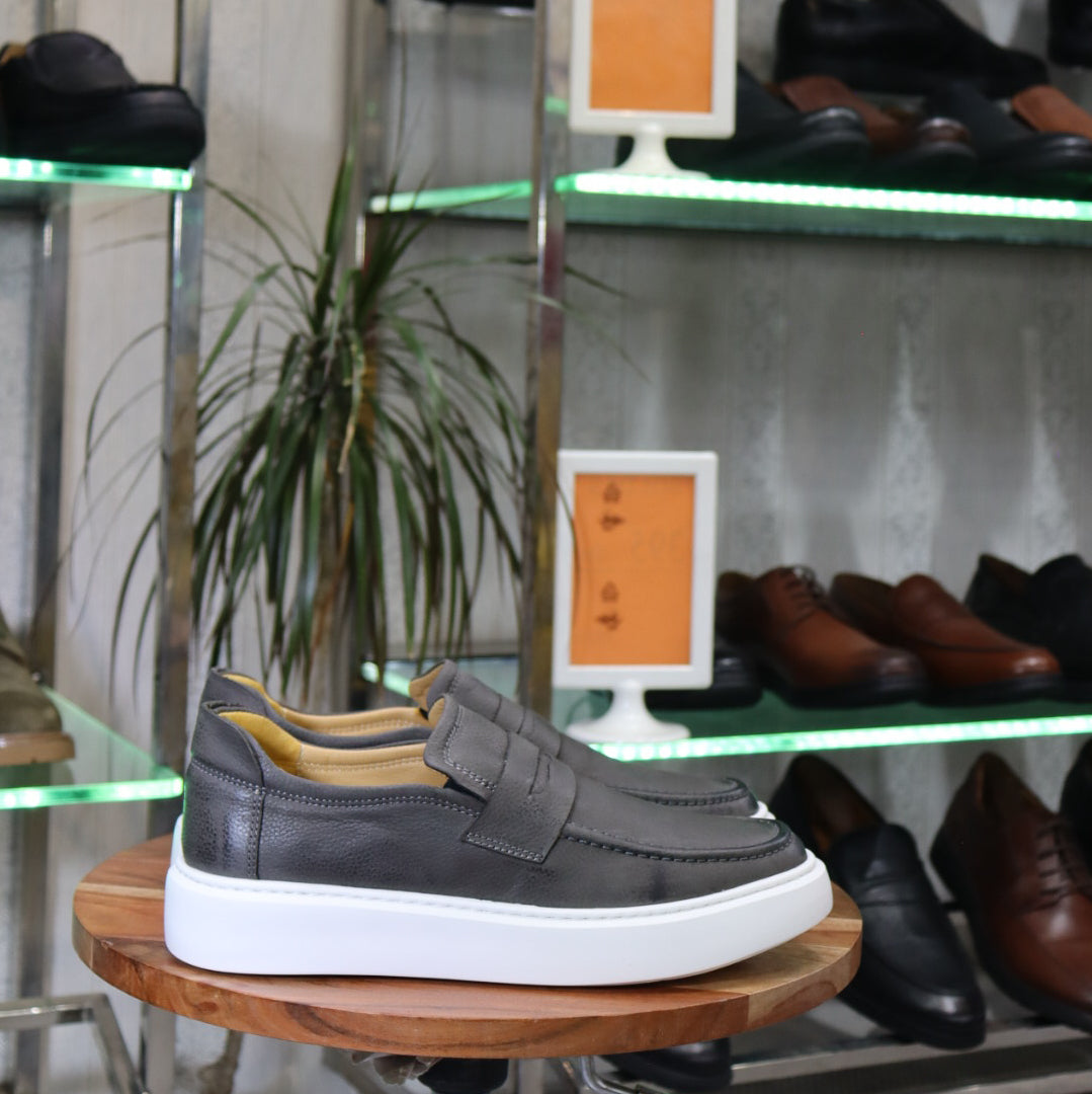 Mocassin En Cuir Gris - Decontractes Semelle EVA