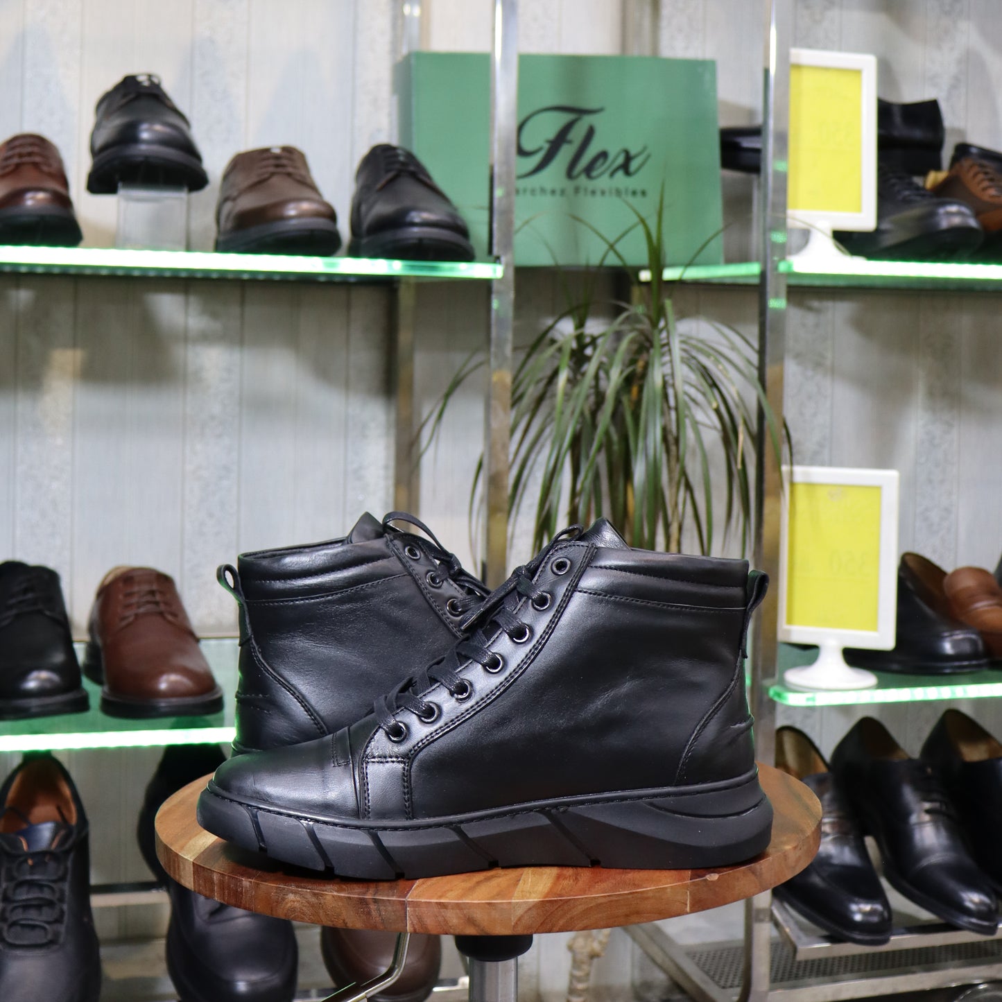 Bottine En Cuir Noir - Tirraf