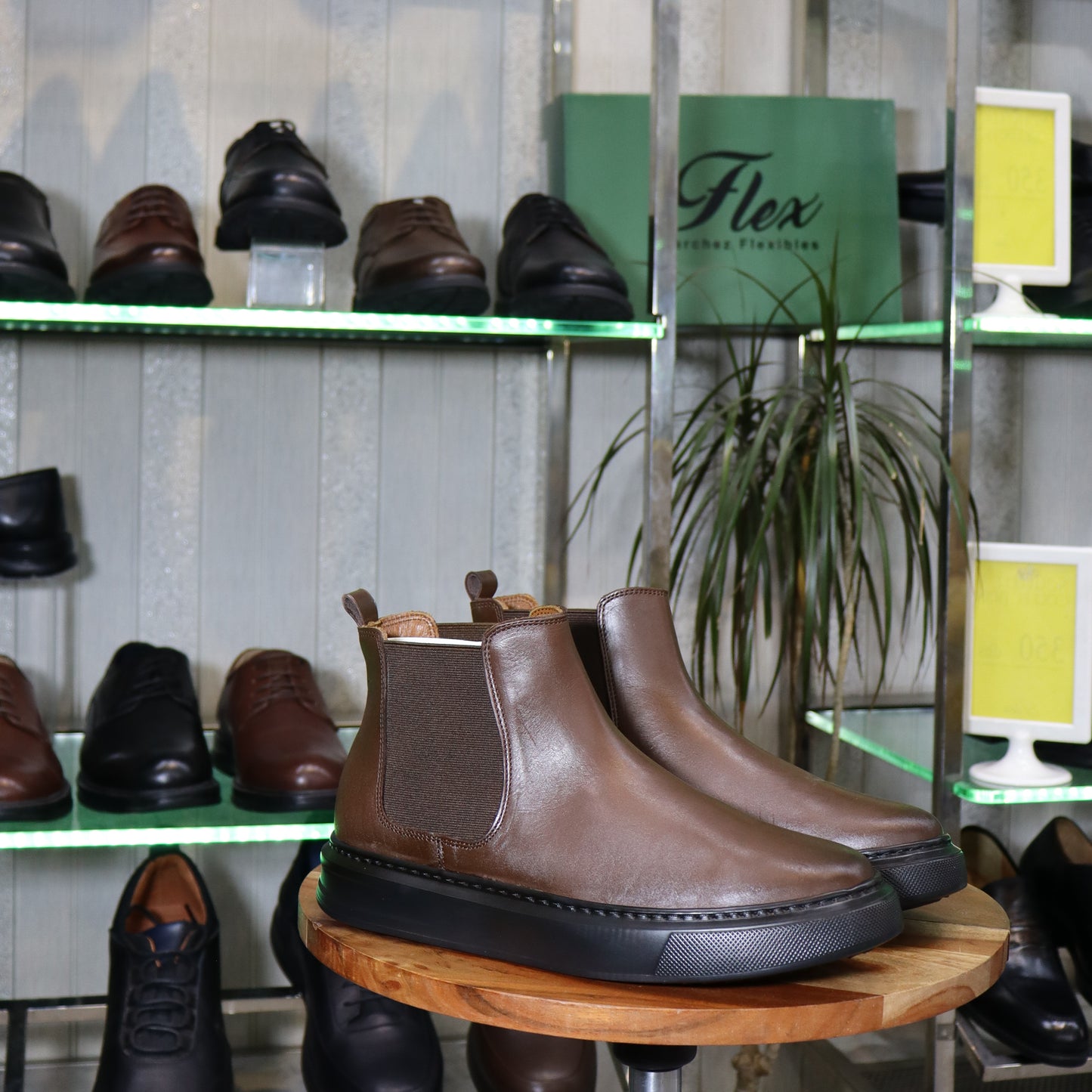 Bottine Chelsea En Cuir Marron- Iris