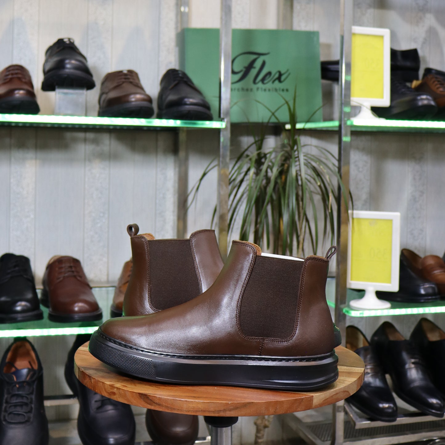 Bottine Chelsea En Cuir Marron- Iris