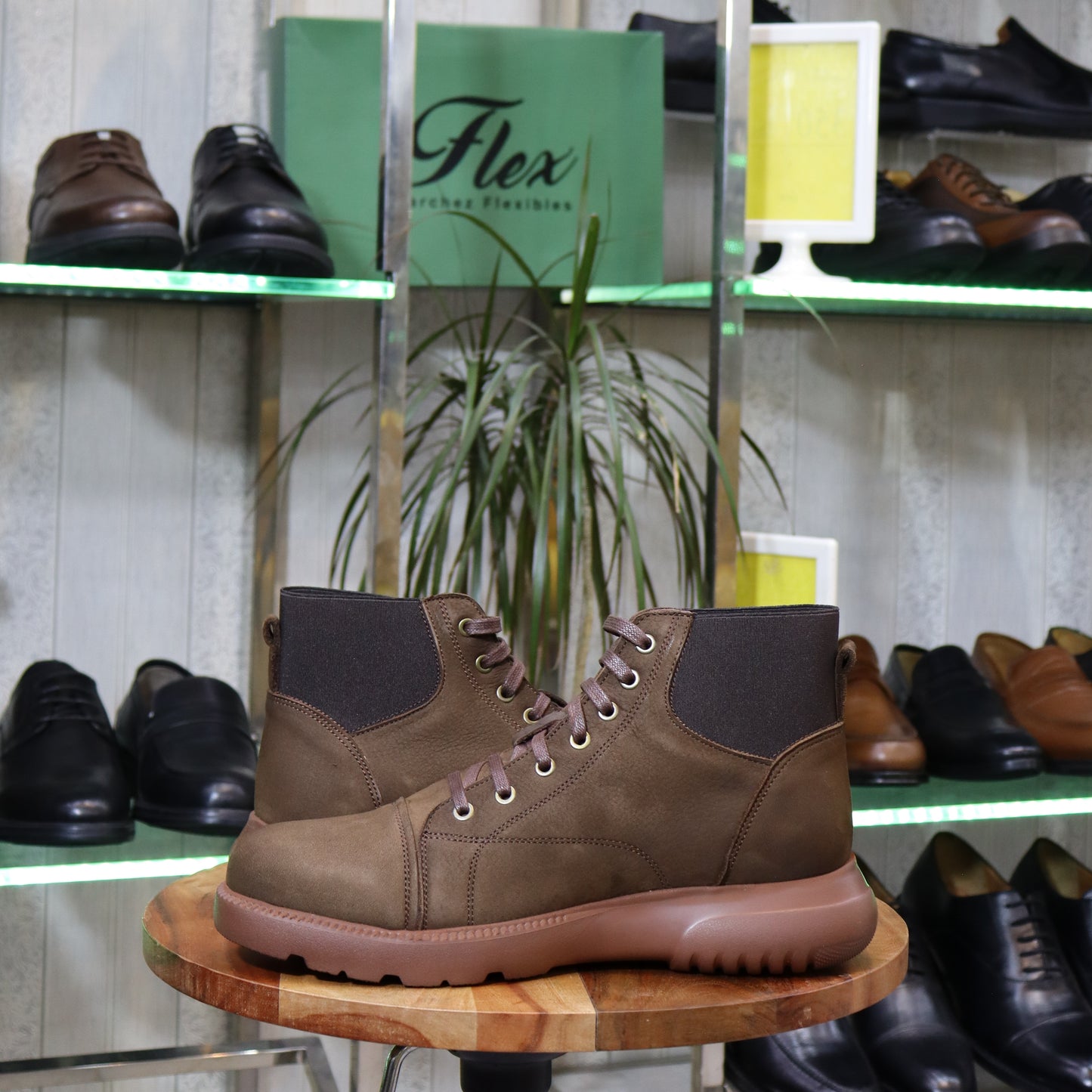 Bottine Chelsea En Cuir Marron Nubuck - Assaka