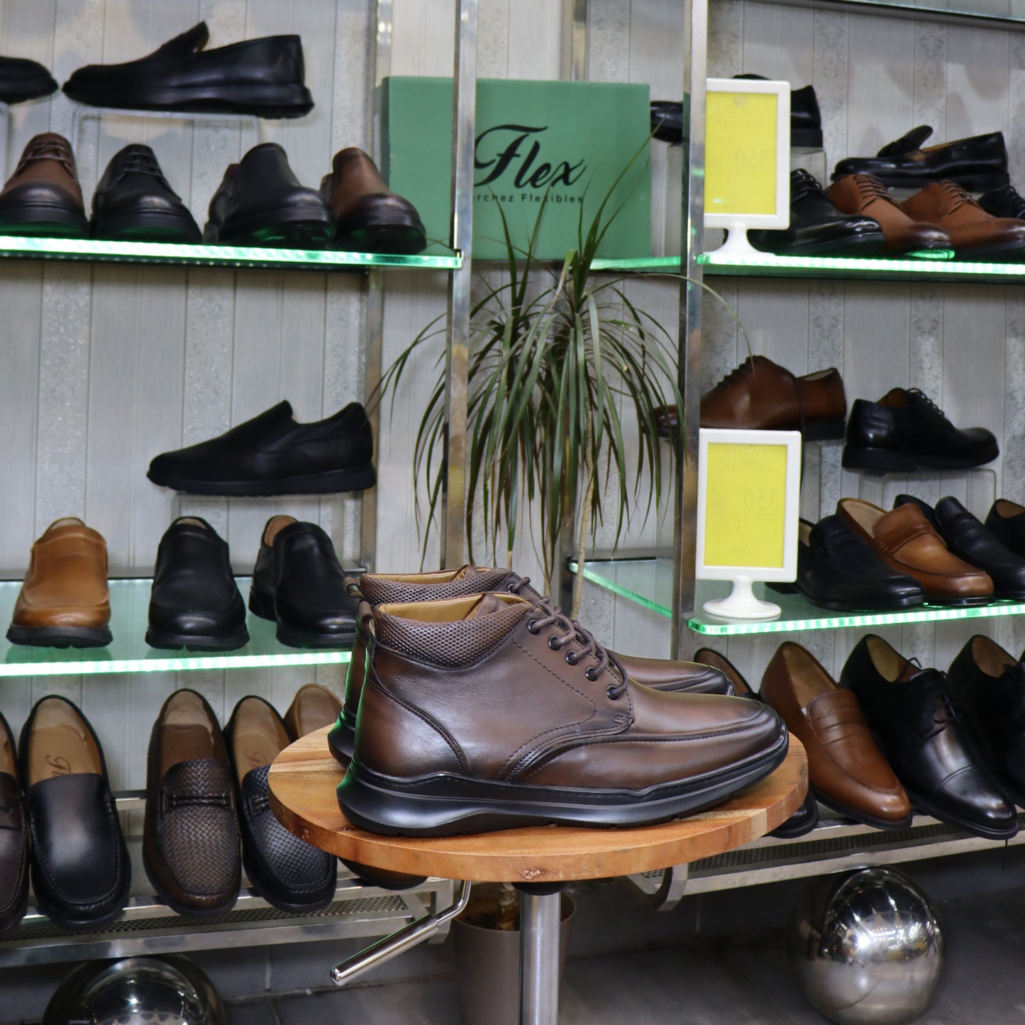 Bottine En Cuir Marron - Carlos