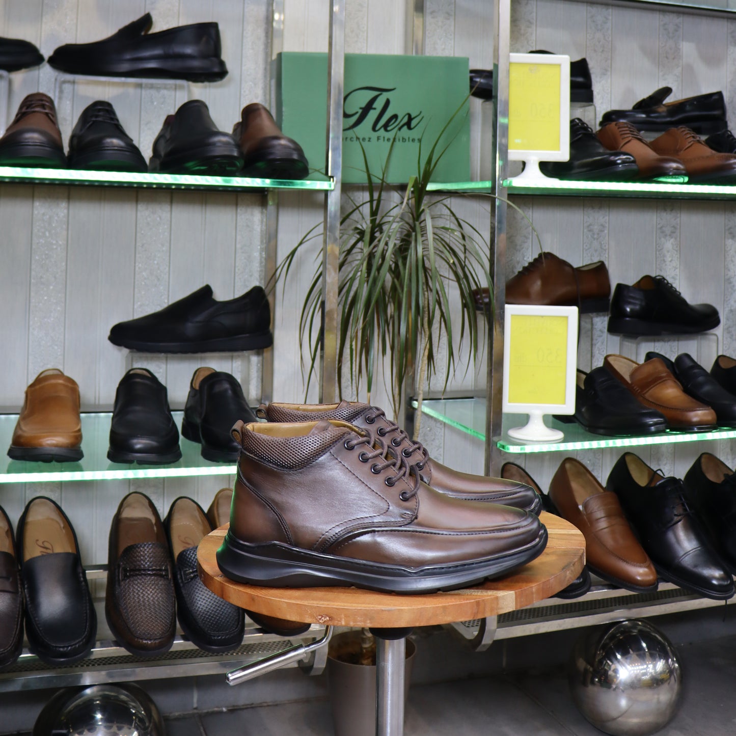 Bottine En Cuir Marron - Carlos