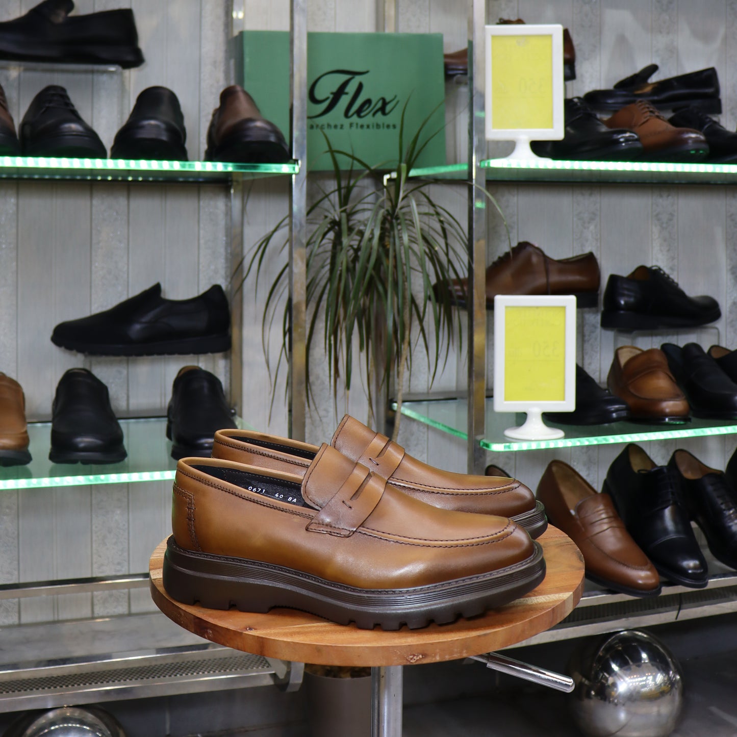 Chaussures Mocassin Homme En Cuir Tabac – Semelle EVA  FlexShoes - Wembley