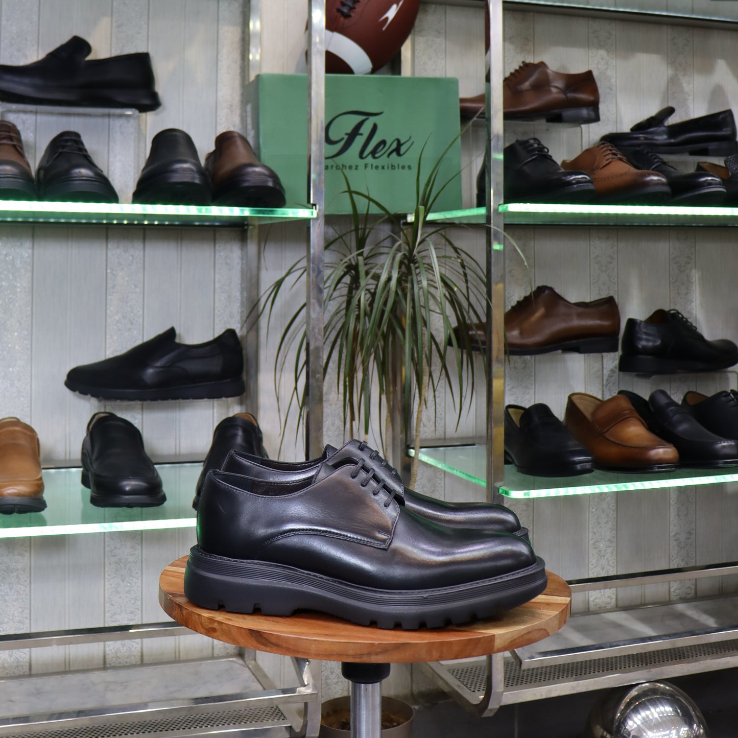 Chaussures Derby Homme En Cuir Noir – Semelle EVA FlexShoes - Peter