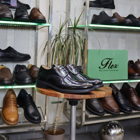 Chaussure Derby  En Cuir Noir Démasquable - Rabat