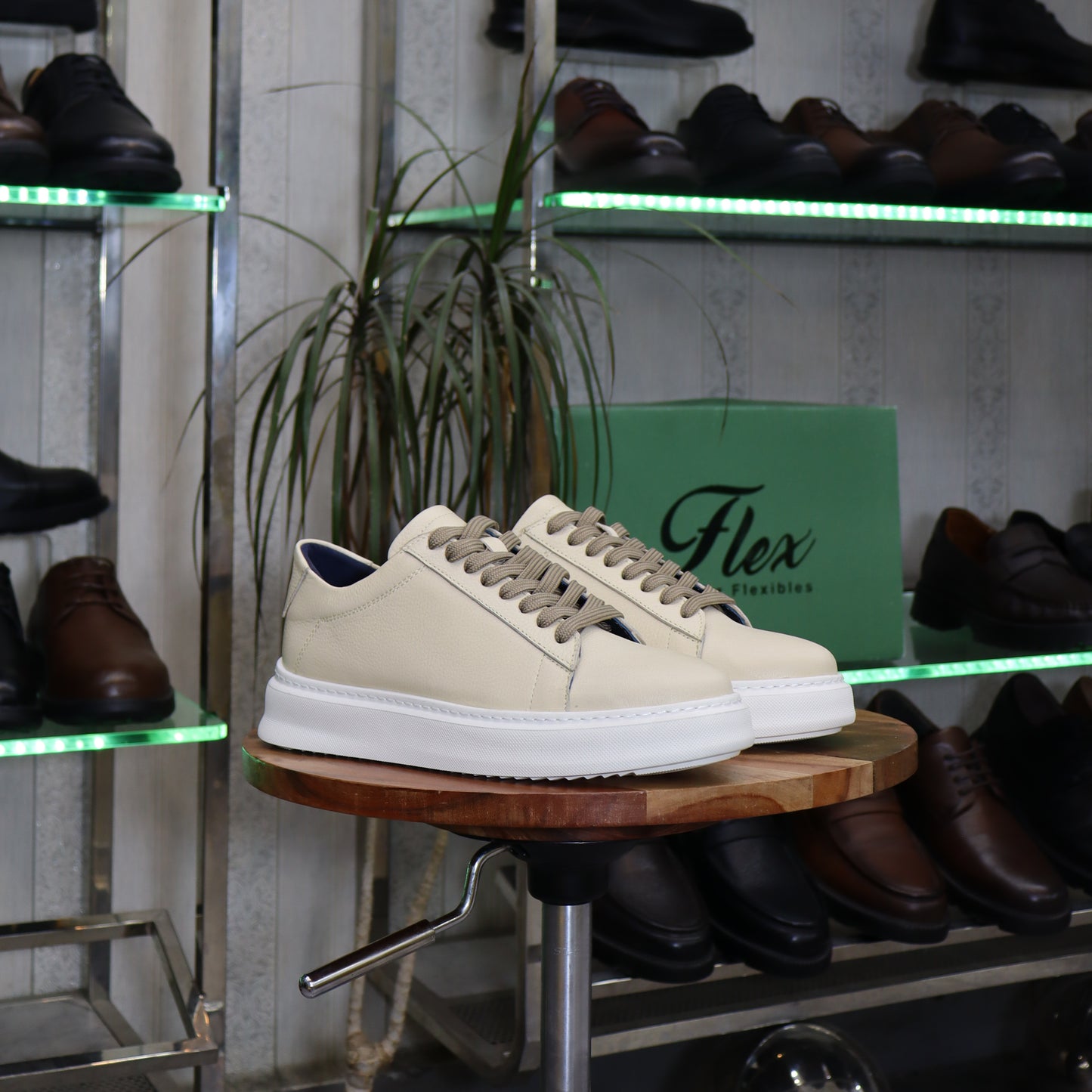 Basket  En Cuir Beige  - Essaouira