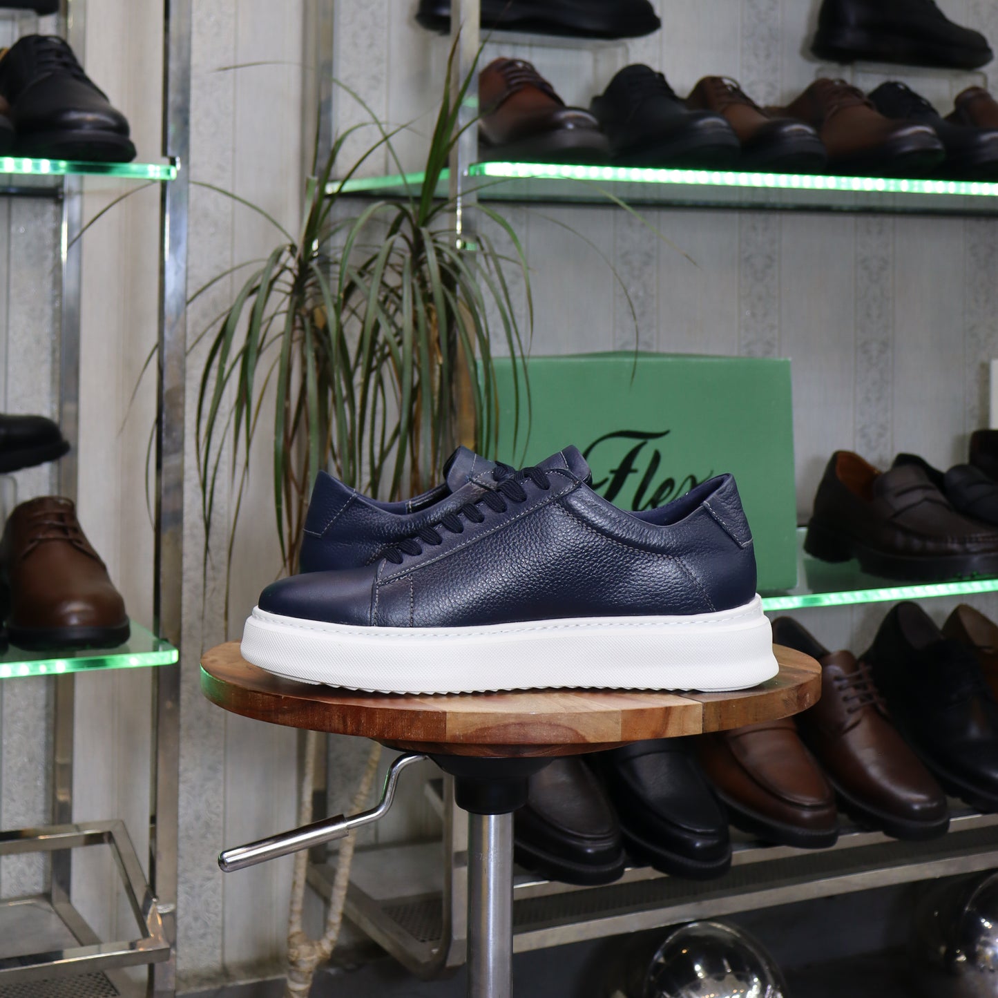 Basket  En Cuir Bleu - Essaouira