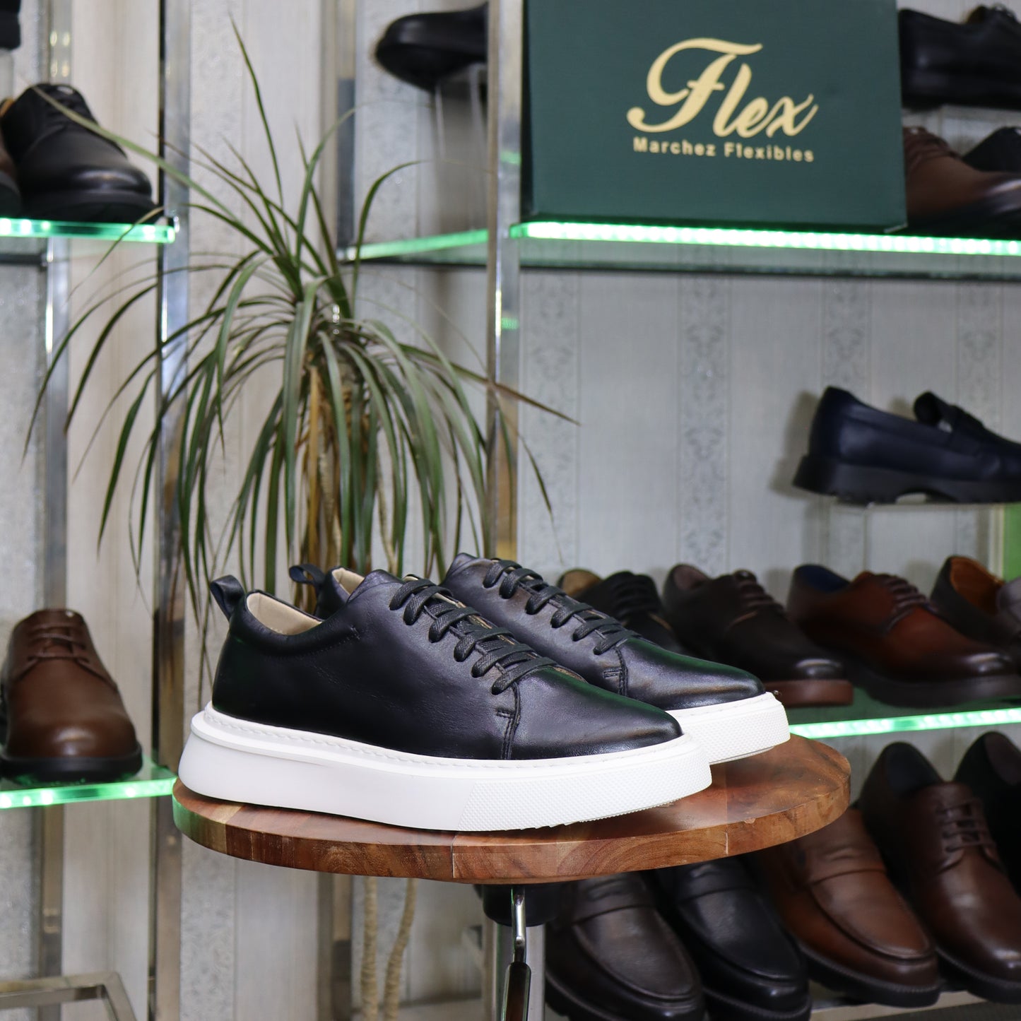 Basket  En Cuir Noir - Meknes