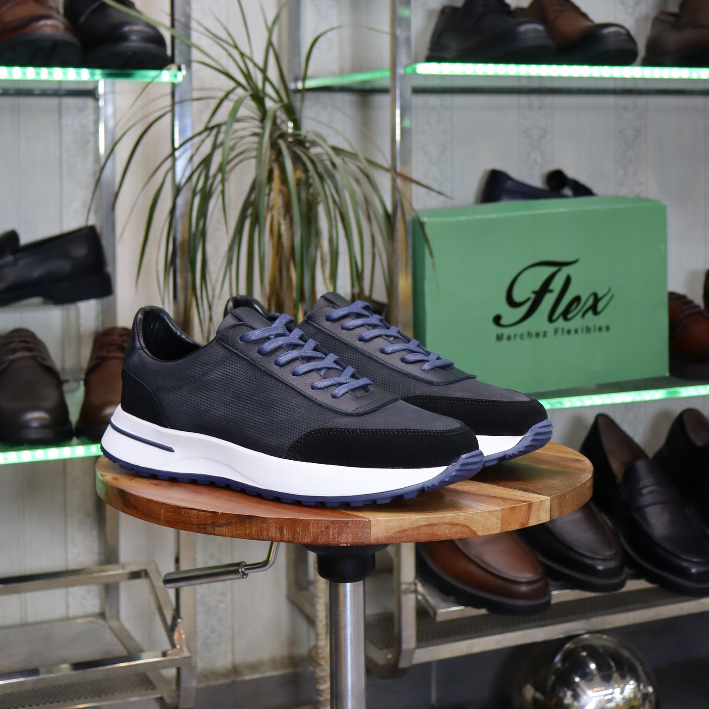 Basket  En Cuir Noir - Tamesna