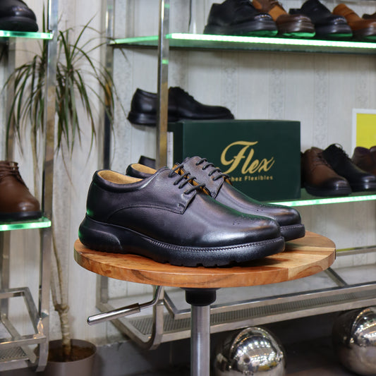 Chaussures Homme En Cuir Noir. - Noun