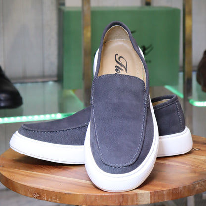 Larache – Mocassin Daim Gris  pour Hommes