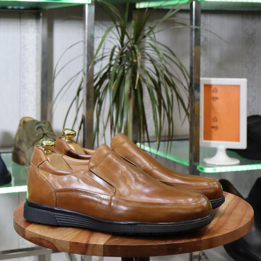 
Mocassin En Cuir  homme en cuir naturel  - Flexshoes, confort et style marocain
