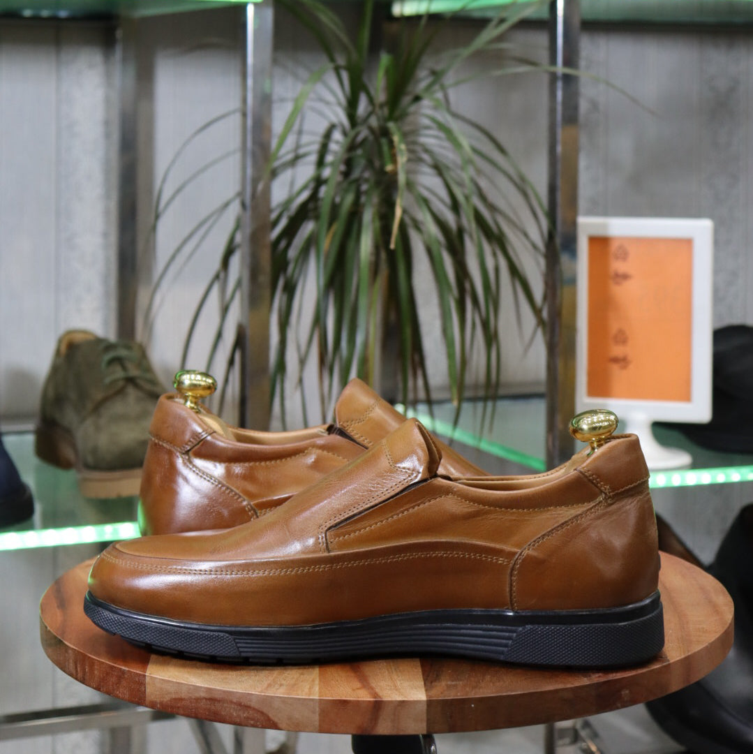 Mocassin En Cuir  homme en cuir naturel  - Flexshoes, confort et style marocain