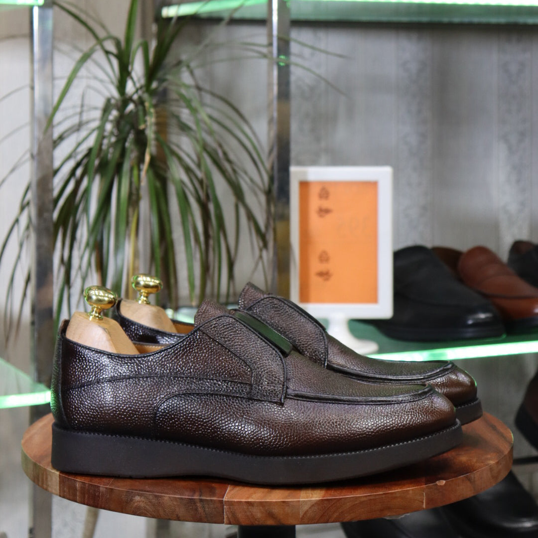 Mocassin_En_cuir_marron_Graine_pour_homme_-_l_gance_et_confort