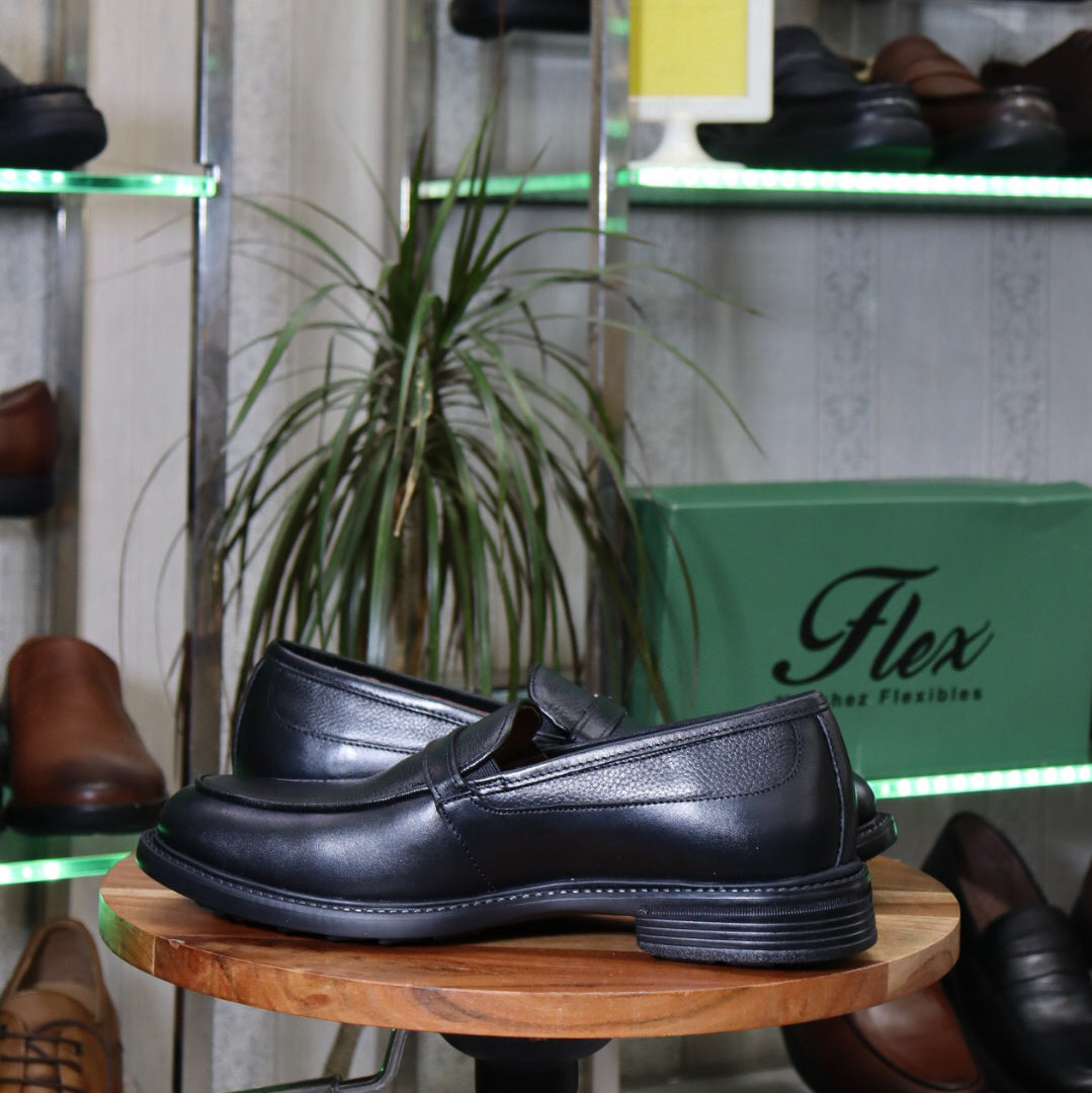 Mocassin Noir En Cuir  Sesame